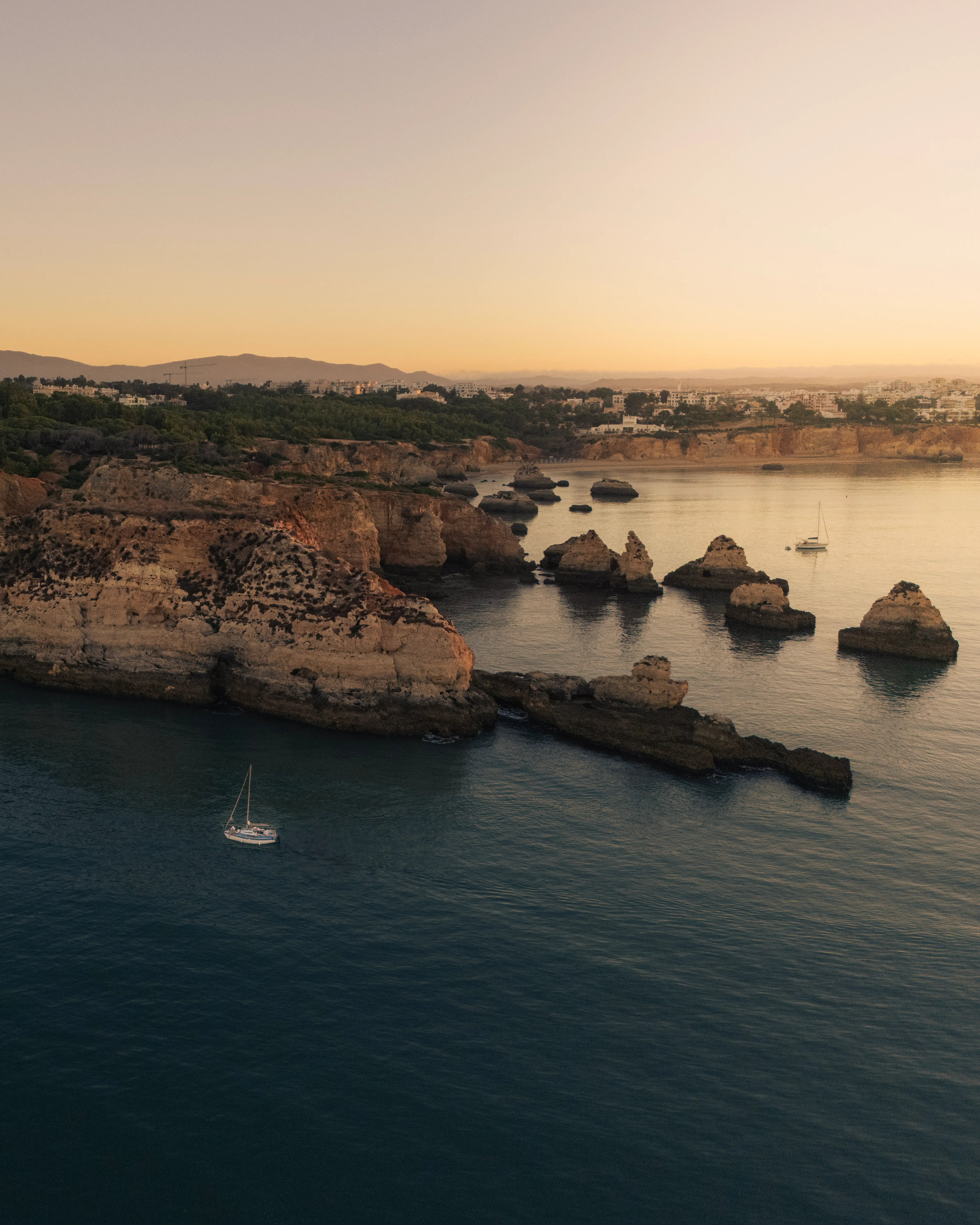 Private Boat4Two experience near Ferragudo Algarve